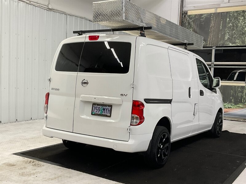 2014 Nissan NV 200 SV / Cargo Van / 2.0L 4Cyl / Technology Pkg  / Navigation & Backup Camera / ONLY 86,000 MILES - Photo 7 - Gladstone, OR 97027