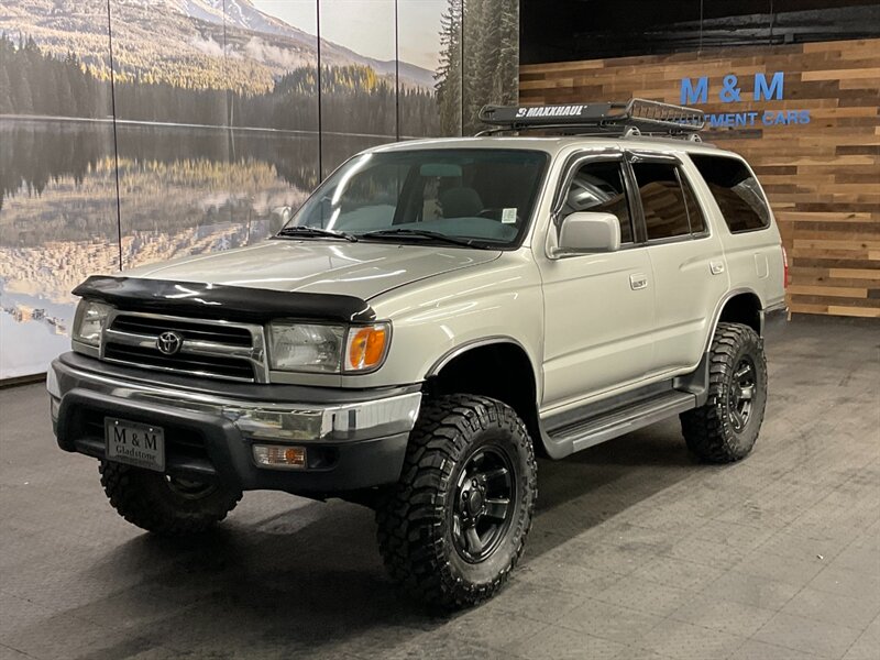 1999 Toyota 4Runner SR5 Sport Utility 4X4/ LIFTED w/BRAND NEW MUD TIRE ...