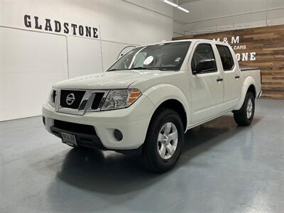 2013 Nissan Frontier SV Crew Cab 4X4 / 4.0L V6 / Towing Pkg / LOCAL  