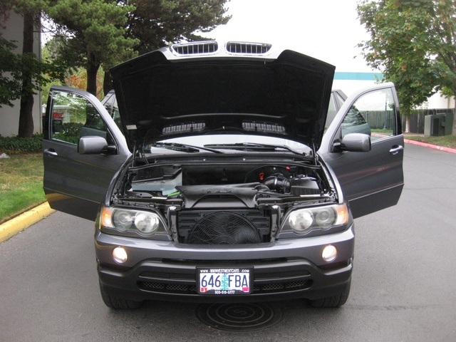 2003 BMW X5 3.0i All Wheel Drive / Premium Pkg/Loaded/Pristine   - Photo 16 - Portland, OR 97217