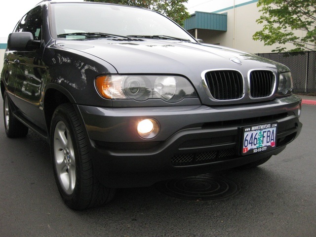 2003 BMW X5 3.0i All Wheel Drive / Premium Pkg/Loaded/Pristine   - Photo 52 - Portland, OR 97217