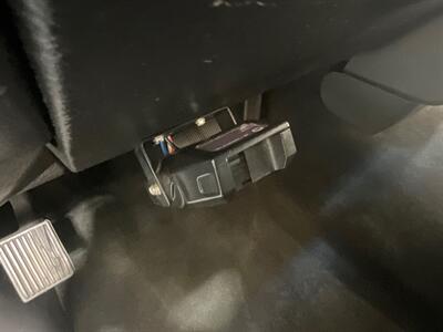 2003 Dodge Ram 2500 Laramie 4X4 / 5.9L DIESEL / Leather Heated Seats  / LOCAL TRUCK w. ZERO RUST / SHORT BED - Photo 19 - Gladstone, OR 97027