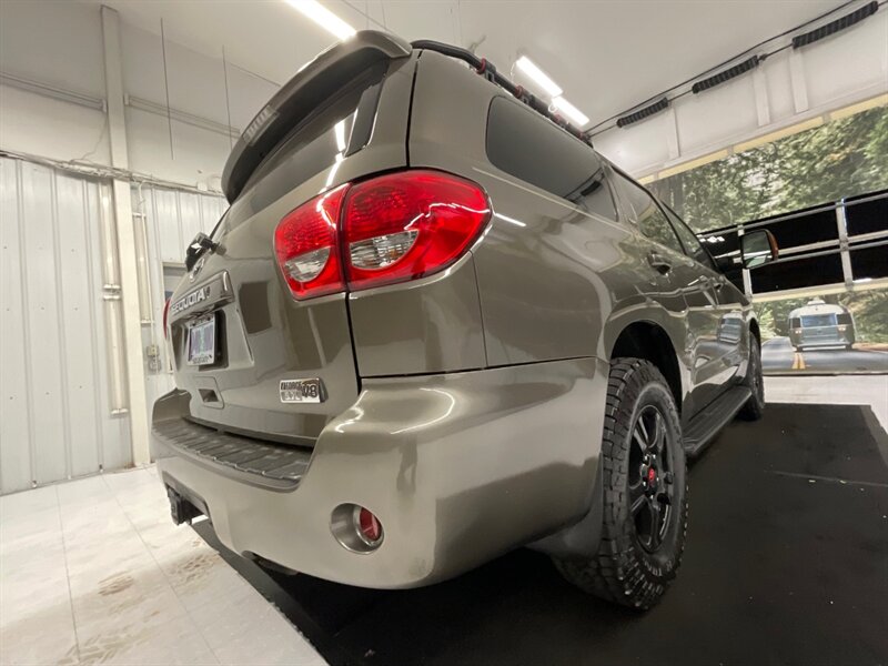 2011 Toyota Sequoia 4x4 SR5 Sport Utility / 3RD ROW / Leather Heated  /NEW WHEELS & TIRES/ Sunroof / SHARP & CLEAN !! - Photo 26 - Gladstone, OR 97027