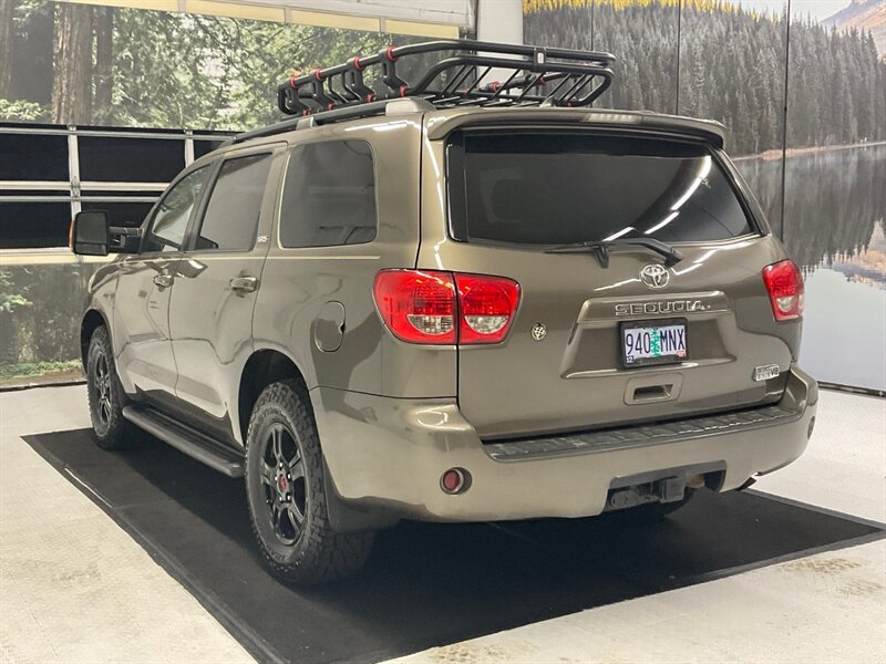 2011 Toyota Sequoia 4x4 SR5 Sport Utility / 3RD ROW / Leather Heated  /NEW WHEELS & TIRES/ Sunroof / SHARP & CLEAN !! - Photo 8 - Gladstone, OR 97027