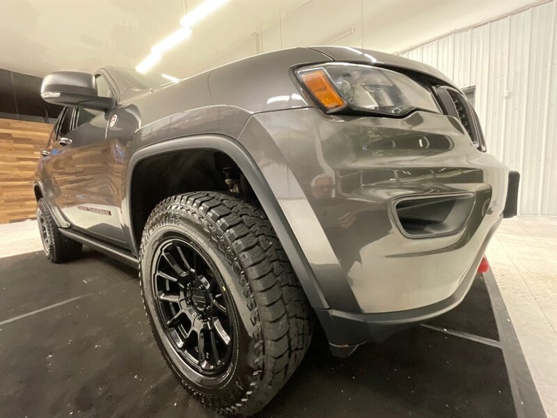 2018 Jeep Grand Cherokee 4x4 Trailhawk SUV / 3.0L TURBO DIESEL / LOCAL  / Heated & Cooled Seats / Sunroof / Towing Package / Navigation / 78,000 MILES - Photo 27 - Gladstone, OR 97027