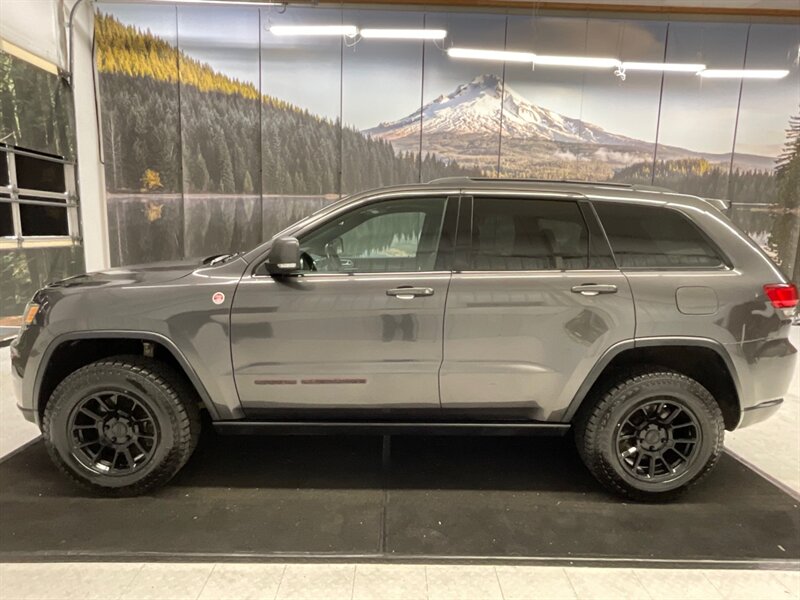 2018 Jeep Grand Cherokee 4x4 Trailhawk SUV / 3.0L TURBO DIESEL / LOCAL  / Heated & Cooled Seats / Sunroof / Towing Package / Navigation / 78,000 MILES - Photo 3 - Gladstone, OR 97027