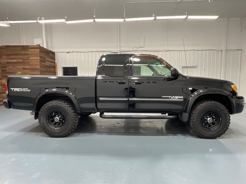 2003 Toyota Tundra Limited 4X4 / 4.7L V8 / ZERO RUST / 40,000 MILES  / Backup Camera - Photo 4 - Gladstone, OR 97027