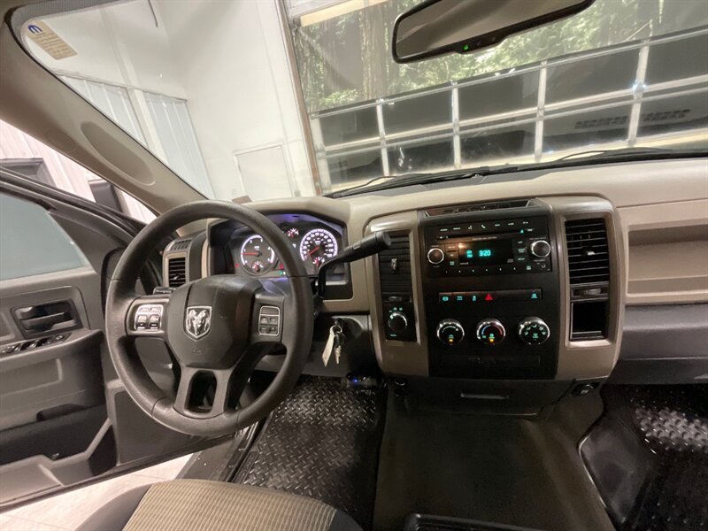 2012 RAM 2500 Quad Cab 4X4 / 6.7L DIESEL / 1-OWNER / 52,000 MILE  / LOCAL OREGON TRUCK / RUST FREE / BRAND NEW TIRES / SHARP & CLEAN !! - Photo 18 - Gladstone, OR 97027