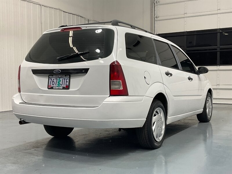 2007 Ford Focus ZXW SE Wagon / 2.0L 4Cyl / Automatic / LOCAL CAR   - Photo 8 - Gladstone, OR 97027