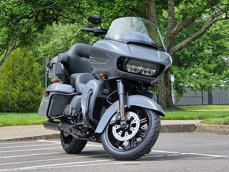 2022 HARLEY DAVIDSON Road Glide FLTRK  / Rare Color / Fully Loaded - Photo 1 - Portland, OR 97217