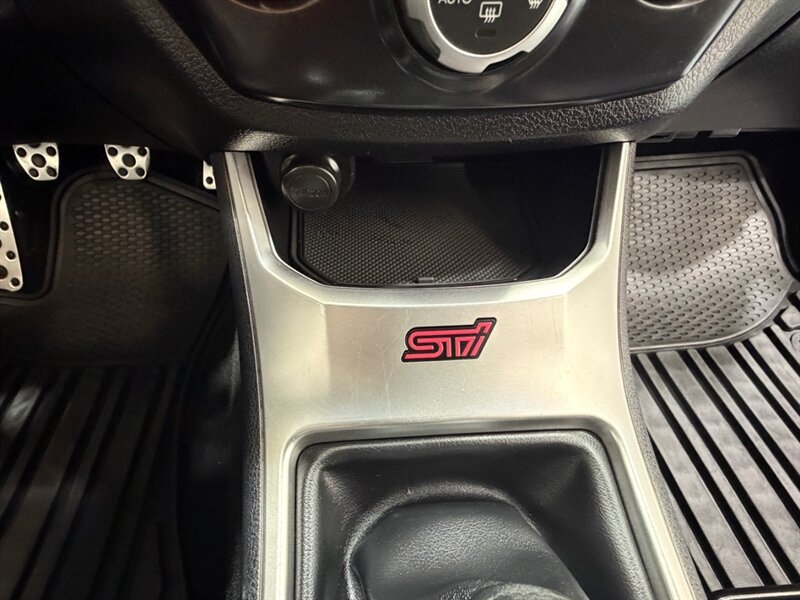 2013 Subaru Impreza WRX STI Limited 6-SPEED MANUAL / 58,000 MILES - Photo 38 - Gladstone, OR 97027