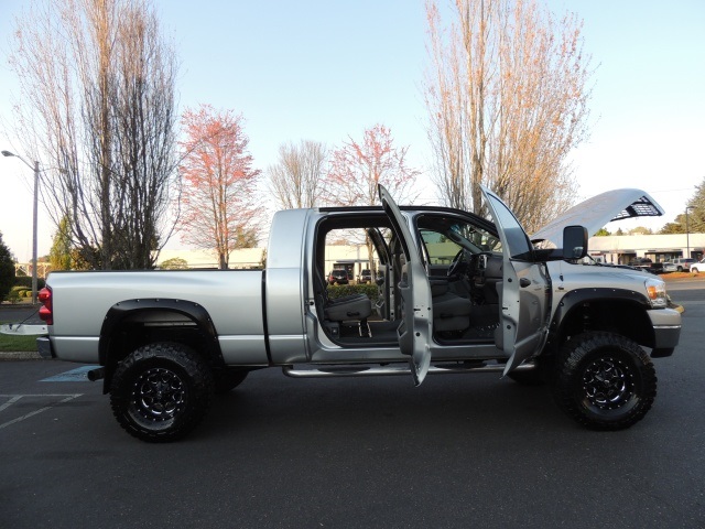 2007 Dodge Ram 2500 MEGA CAB / 4X4 / CUMMINS DIESEL / LIFTED / 6-SPEED   - Photo 15 - Portland, OR 97217