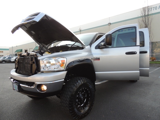 2007 Dodge Ram 2500 MEGA CAB / 4X4 / CUMMINS DIESEL / LIFTED / 6-SPEED   - Photo 11 - Portland, OR 97217