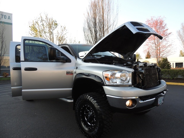 2007 Dodge Ram 2500 MEGA CAB / 4X4 / CUMMINS DIESEL / LIFTED / 6-SPEED   - Photo 16 - Portland, OR 97217