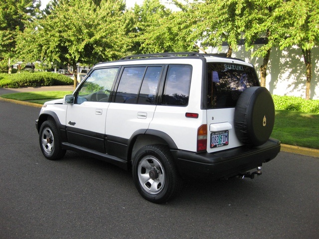 1998 Suzuki Sidekick 4X4 JX SP   - Photo 4 - Portland, OR 97217