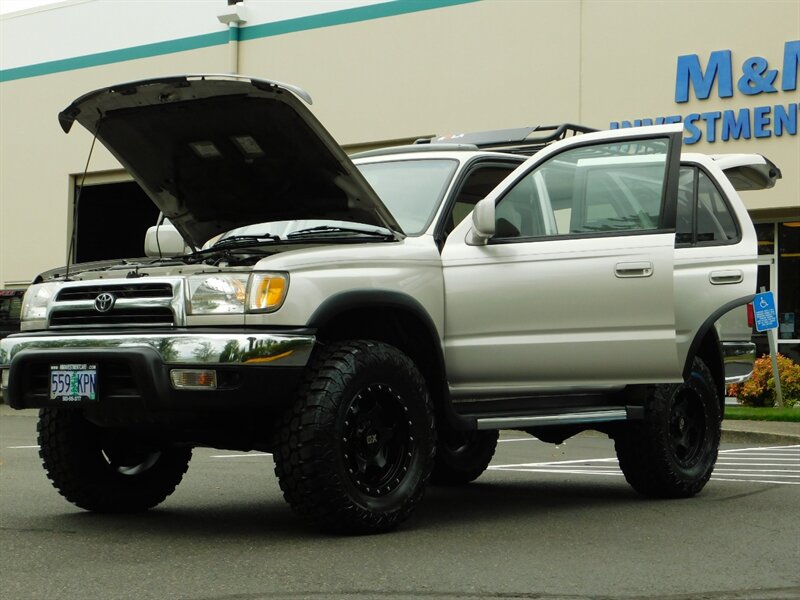 2000 Toyota 4Runner SR5 4x4 / 1 Owner / Sunroof / LOW MILES / LIFTED   - Photo 25 - Portland, OR 97217