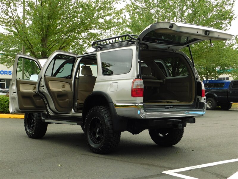 2000 Toyota 4Runner SR5 4x4 / 1 Owner / Sunroof / LOW MILES / LIFTED   - Photo 24 - Portland, OR 97217