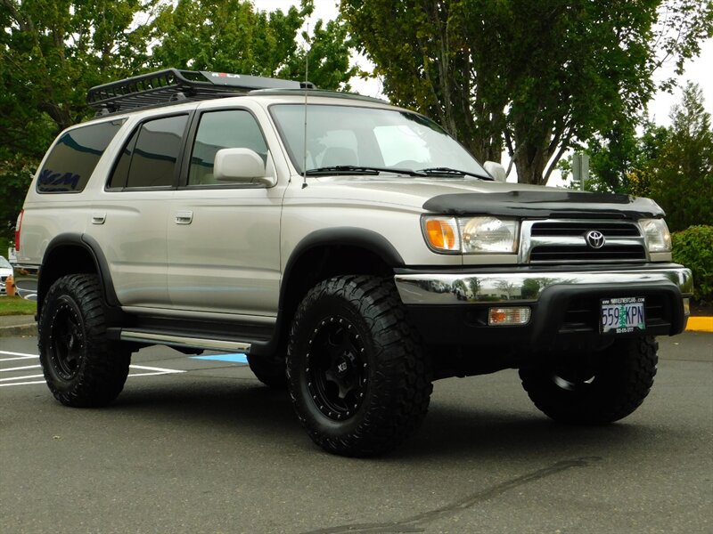 2000 Toyota 4Runner SR5 4x4 / 1 Owner / Sunroof / LOW MILES / LIFTED