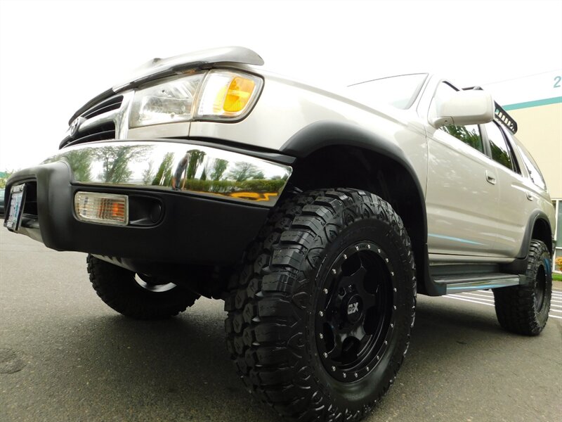 2000 Toyota 4Runner SR5 4x4 / 1 Owner / Sunroof / LOW MILES / LIFTED   - Photo 9 - Portland, OR 97217