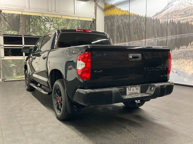 2019 Toyota Tundra TRD Pro Crew Cab 4X4 / 1-OWNER / 24,000 MILES   - Photo 7 - Gladstone, OR 97027