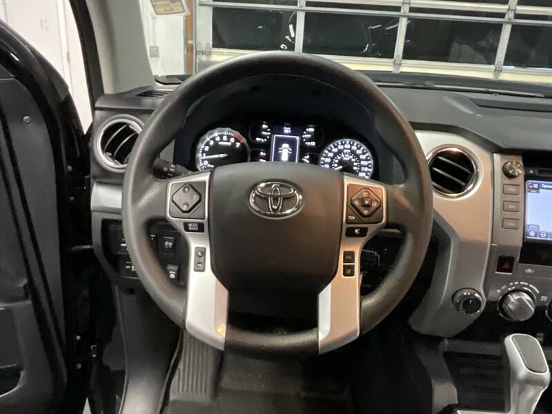 2019 Toyota Tundra TRD Pro Crew Cab 4X4 / 1-OWNER / 24,000 MILES   - Photo 34 - Gladstone, OR 97027