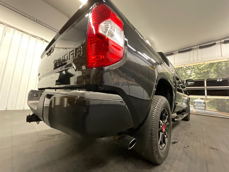 2019 Toyota Tundra TRD Pro Crew Cab 4X4 / 1-OWNER / 24,000 MILES   - Photo 10 - Gladstone, OR 97027