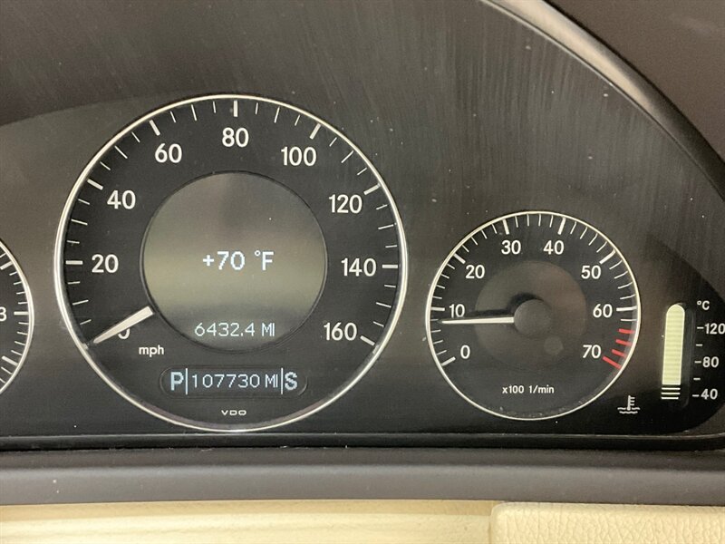 2008 Mercedes-Benz CLK 350  Convertible / 3.5L V6 / 107,000 MILES  / Excel Cond - Photo 50 - Gladstone, OR 97027