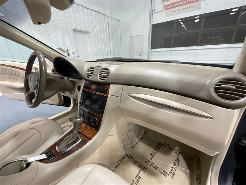 2008 Mercedes-Benz CLK 350  Convertible / 3.5L V6 / 107,000 MILES  / Excel Cond - Photo 19 - Gladstone, OR 97027