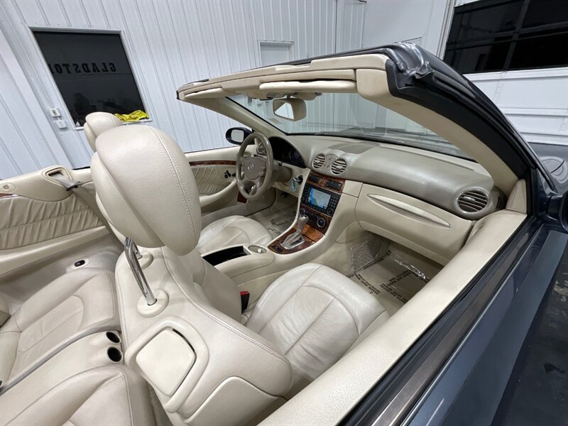 2008 Mercedes-Benz CLK 350  Convertible / 3.5L V6 / 107,000 MILES  / Excel Cond - Photo 47 - Gladstone, OR 97027