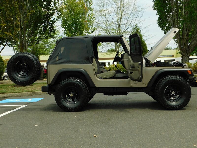 2005 Jeep Wrangler X 2DR / 4x4 / 6 Speed / WINCH / NEW MUD TIRES   - Photo 32 - Portland, OR 97217