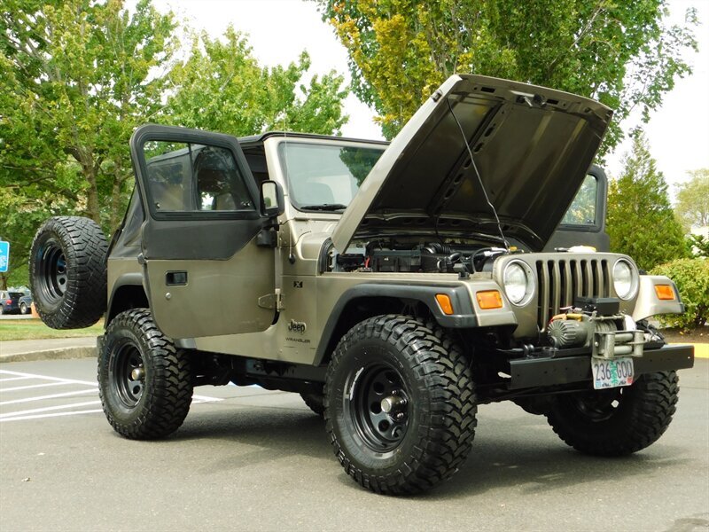 2005 Jeep Wrangler X 2DR / 4x4 / 6 Speed / WINCH / NEW MUD TIRES   - Photo 33 - Portland, OR 97217