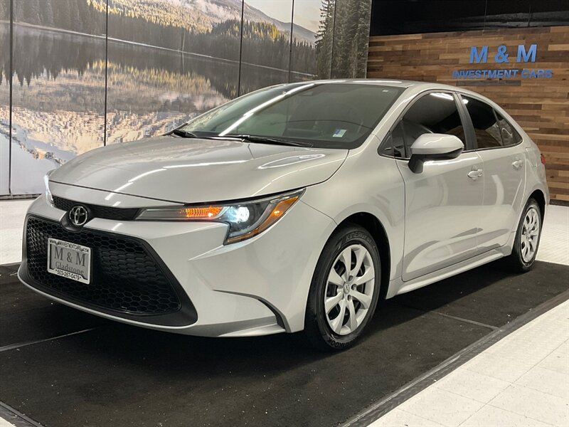 2020 Toyota Corolla LE Sedan / 1.8l 4Cyl / 1-OWNER / 9,000 MILES ...