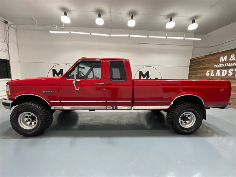 1997 Ford F-250 XLT 4X4 5-SPEED MANUAL / 7.3L TURBO DIESEL /HD / LOCAL TRUCK / LONG BED / ONLY 113,000 MILES - Photo 3 - Gladstone, OR 97027