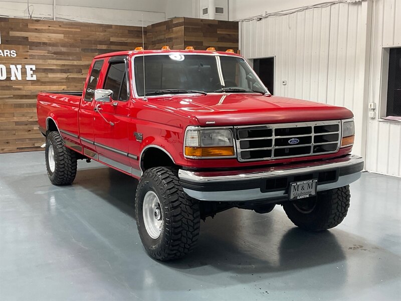 1997 Ford F-250 XLT 4X4 5-SPEED MANUAL / 7.3L TURBO DIESEL /HD / LOCAL TRUCK / LONG BED / ONLY 113,000 MILES - Photo 2 - Gladstone, OR 97027