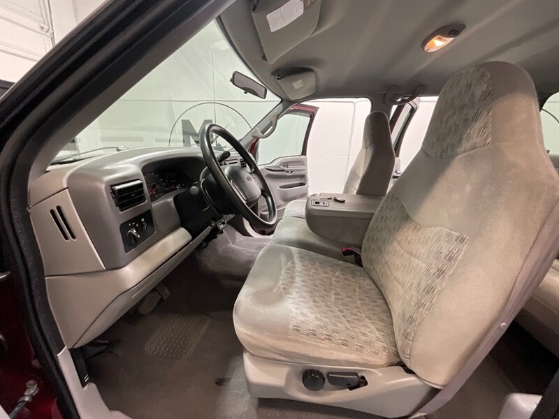 2000 Ford F-350 XLT 4X4 7.3L DIESEL / DUALLY / 57,000 MILES / LONG BED / BRAND NEW TIRES / ZERO RUST /1-OWNER - Photo 12 - Gladstone, OR 97027