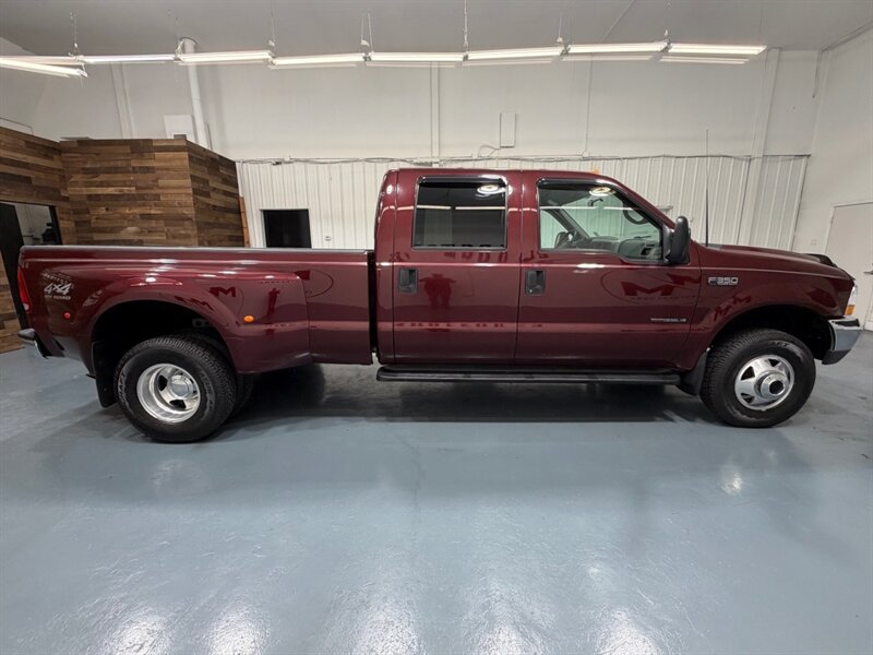 2000 Ford F-350 XLT 4X4 7.3L DIESEL / DUALLY / 57,000 MILES  / LONG BED / BRAND NEW TIRES / ZERO RUST /1-OWNER - Photo 4 - Gladstone, OR 97027