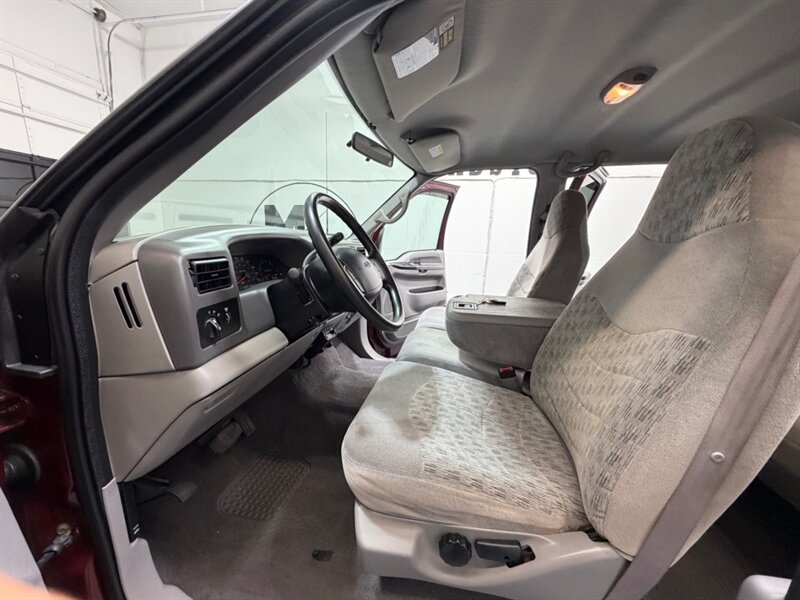 2000 Ford F-350 XLT 4X4 7.3L DIESEL / DUALLY / 57,000 MILES  / LONG BED / BRAND NEW TIRES / ZERO RUST /1-OWNER - Photo 12 - Gladstone, OR 97027