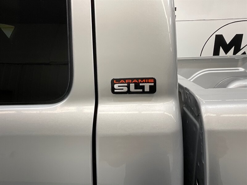 2001 Dodge Ram 3500 SLT Plus 4X4 /5.9L DIESEL/6-SPEED/ 27,000 MILES  / DUALLY / LONG BED / ZERO RUST / ORIGINAL 27K MILES - Photo 43 - Gladstone, OR 97027