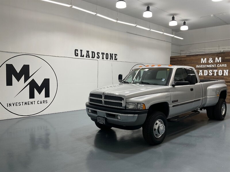 2001 Dodge Ram 3500 SLT Plus 4X4 /5.9L DIESEL/6-SPEED/ 27,000 MILES  / DUALLY / LONG BED / ZERO RUST / ORIGINAL 27K MILES - Photo 60 - Gladstone, OR 97027