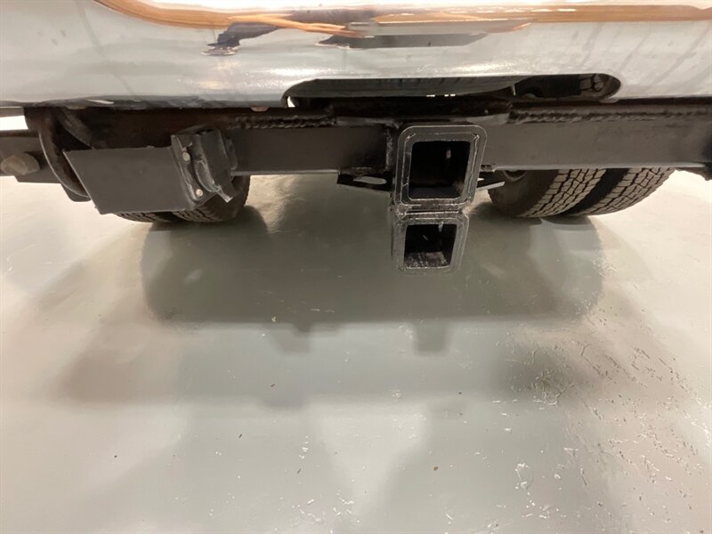 2001 Dodge Ram 3500 SLT Plus 4X4 /5.9L DIESEL/6-SPEED/ 27,000 MILES  / DUALLY / LONG BED / ZERO RUST / ORIGINAL 27K MILES - Photo 21 - Gladstone, OR 97027