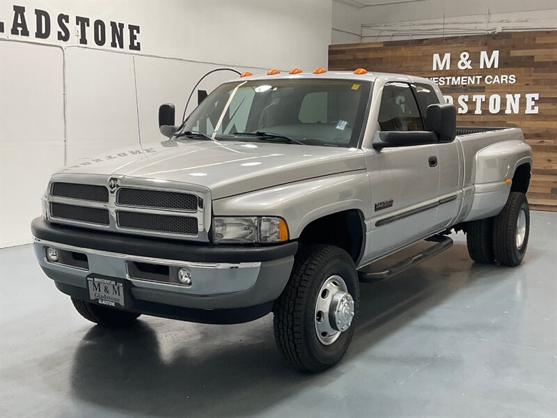 2001 Dodge Ram 3500 SLT Plus 4X4 /5.9L DIESEL/6-SPEED/ 27,000 MILES  / DUALLY / LONG BED / ZERO RUST / ORIGINAL 27K MILES - Photo 57 - Gladstone, OR 97027