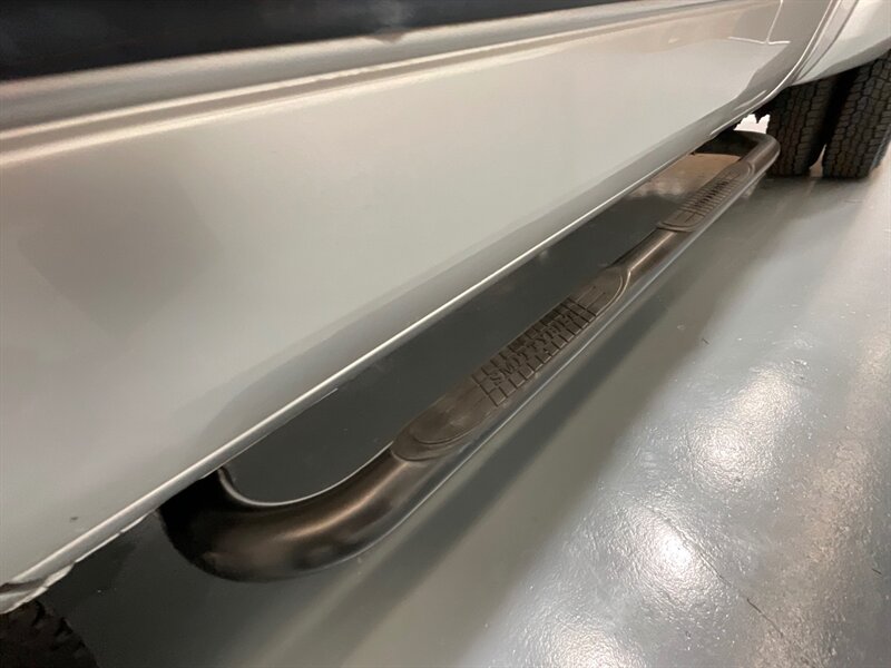 2001 Dodge Ram 3500 SLT Plus 4X4 /5.9L DIESEL/6-SPEED/ 27,000 MILES  / DUALLY / LONG BED / ZERO RUST / ORIGINAL 27K MILES - Photo 44 - Gladstone, OR 97027