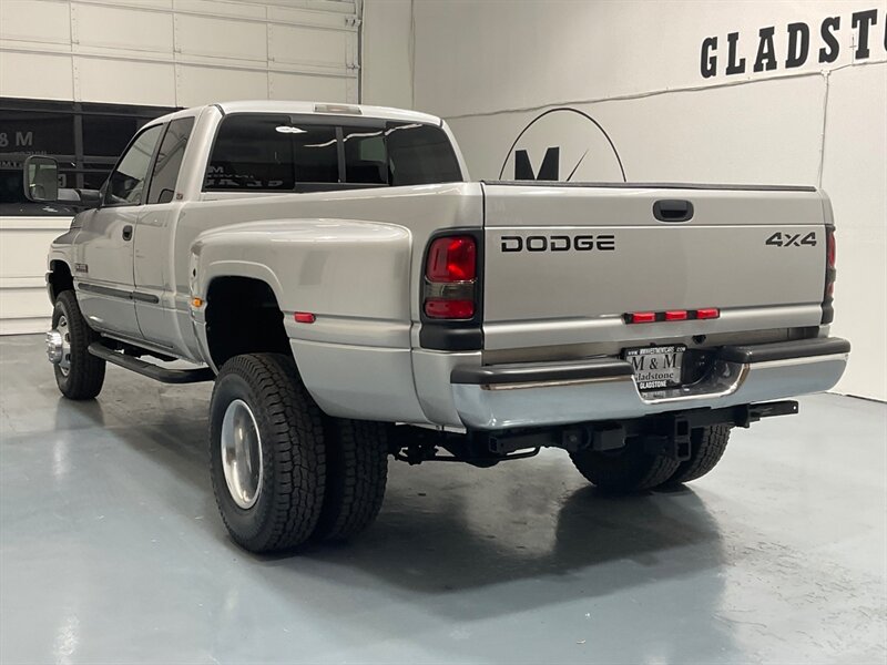 2001 Dodge Ram 3500 SLT Plus 4X4 /5.9L DIESEL/6-SPEED/ 27,000 MILES  / DUALLY / LONG BED / ZERO RUST / ORIGINAL 27K MILES - Photo 7 - Gladstone, OR 97027