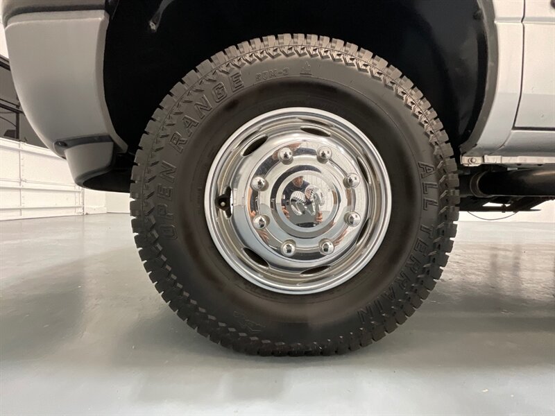 2001 Dodge Ram 3500 SLT Plus 4X4 /5.9L DIESEL/6-SPEED/ 27,000 MILES  / DUALLY / LONG BED / ZERO RUST / ORIGINAL 27K MILES - Photo 24 - Gladstone, OR 97027