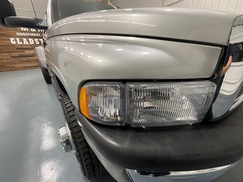 2001 Dodge Ram 3500 SLT Plus 4X4 /5.9L DIESEL/6-SPEED/ 27,000 MILES  / DUALLY / LONG BED / ZERO RUST / ORIGINAL 27K MILES - Photo 27 - Gladstone, OR 97027