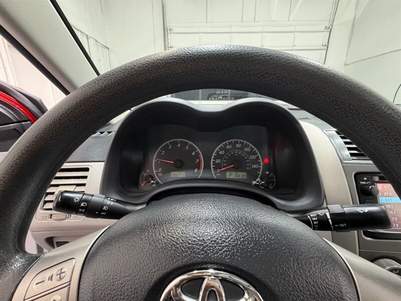 2013 Toyota Corolla LE 4dr Sedan 4cyl /Sunroof / 108k Miles - Photo 37 - Gladstone, OR 97027