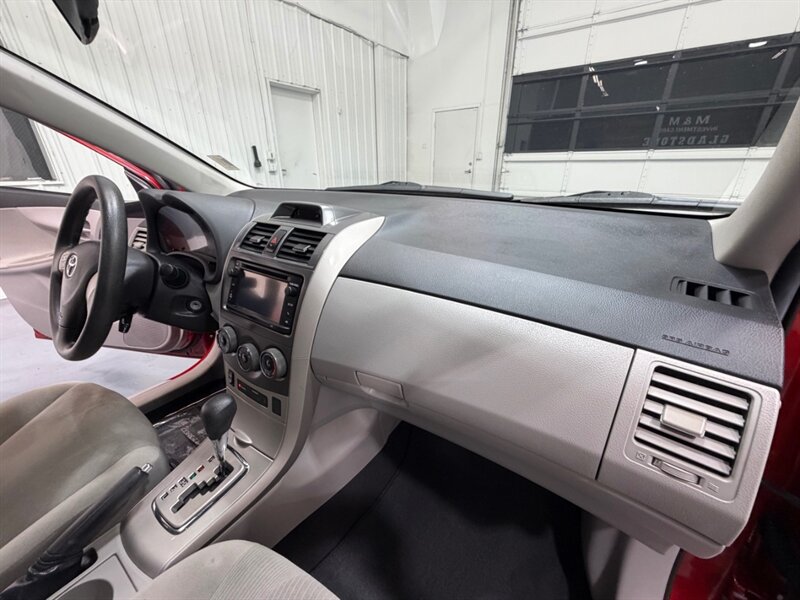 2013 Toyota Corolla LE 4dr Sedan 4cyl /Sunroof / 108k Miles - Photo 21 - Gladstone, OR 97027
