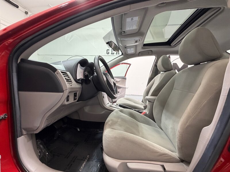 2013 Toyota Corolla LE 4dr Sedan 4cyl /Sunroof / 108k Miles - Photo 9 - Gladstone, OR 97027