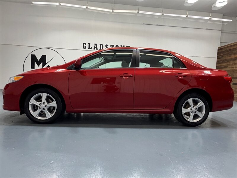 2013 Toyota Corolla LE 4dr Sedan 4cyl /Sunroof / 108k Miles - Photo 3 - Gladstone, OR 97027