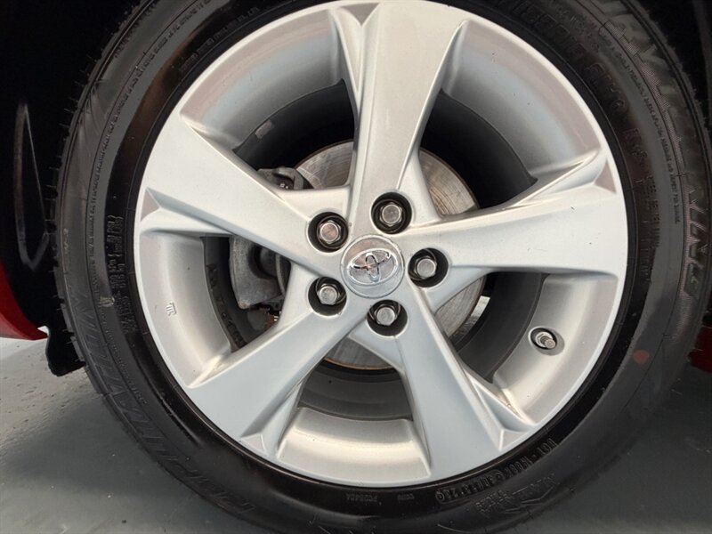 2013 Toyota Corolla LE 4dr Sedan 4cyl /Sunroof / 108k Miles - Photo 41 - Gladstone, OR 97027